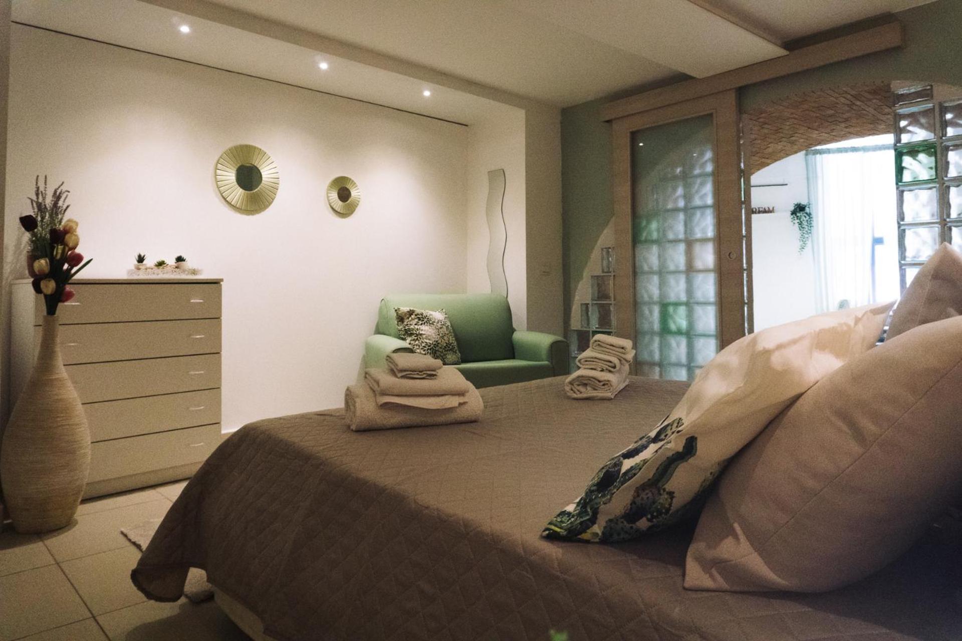 شقة Dante House - By Holiday In The Ct كاتانيا المظهر الخارجي الصورة