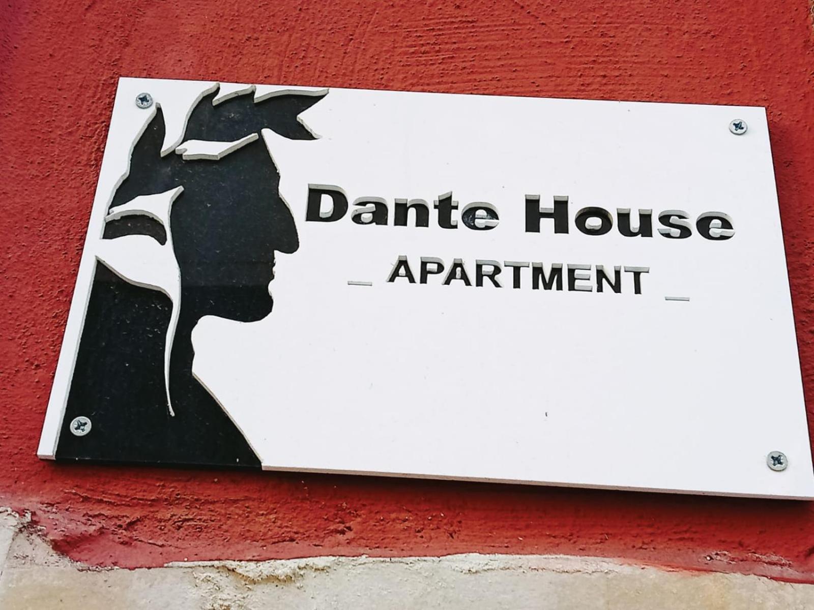 شقة Dante House - By Holiday In The Ct كاتانيا المظهر الخارجي الصورة